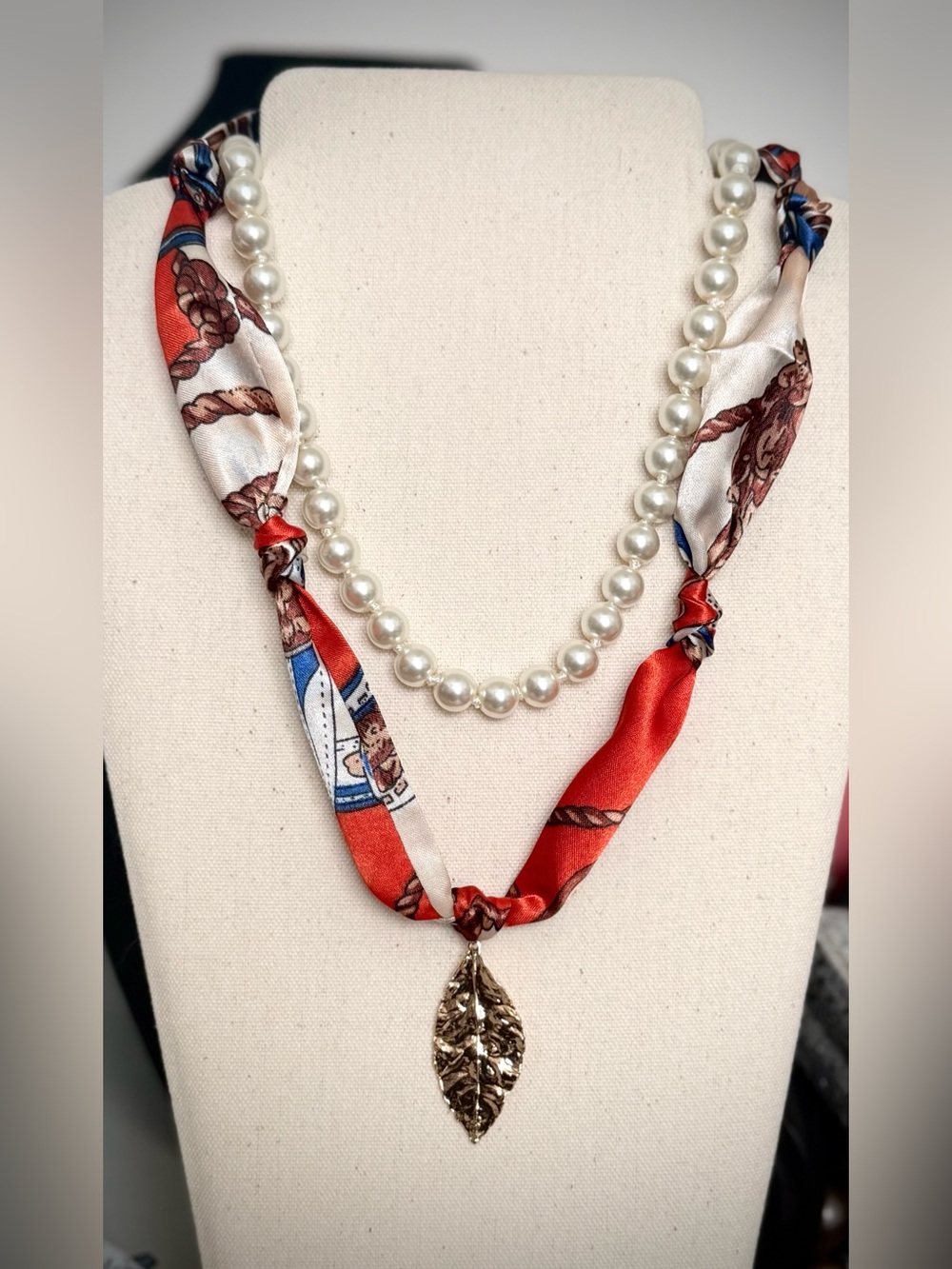 Pearl & Silk Scarf Necklace with Gold Leaf Pendant w/ earrings